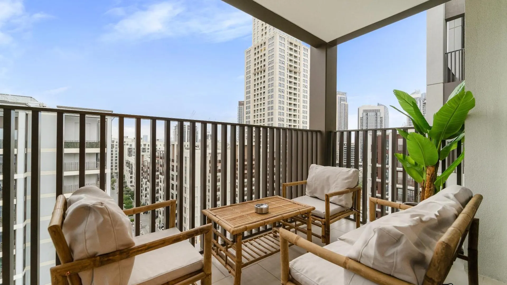 Luxe 1Br In Orchid Creek With Balcony Pool & Gym Apartment Dubai