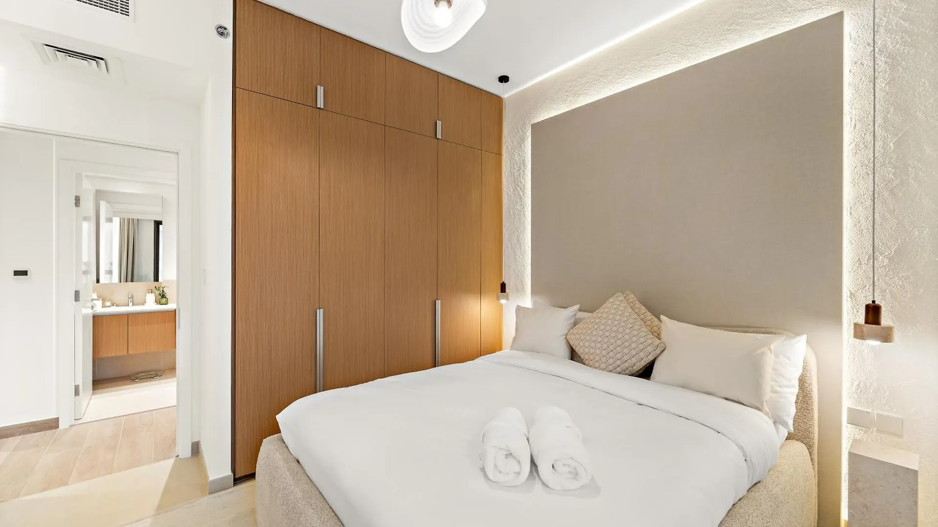 Luxe 1Br In Orchid Creek With Balcony Pool & Gym Apartment Dubai
